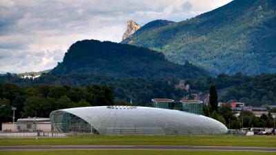 Red Bull Hangar-7 Flughafen Salzburg Nockstein
