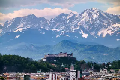 Stadt Salzburg Österreich Alpen Altstadt Burg Festung